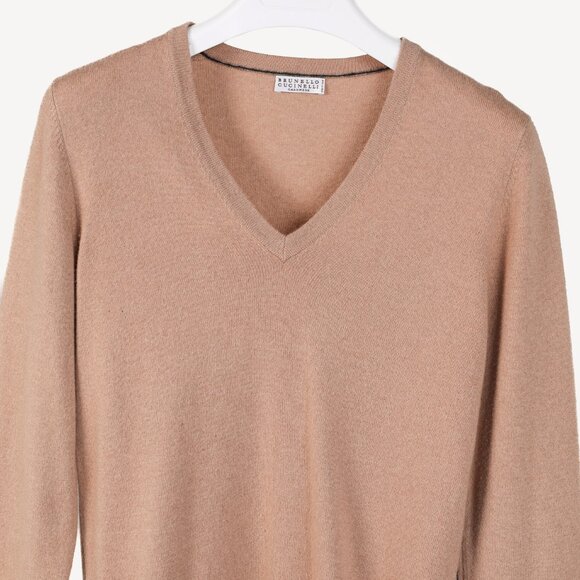 Brunello Cucinelli Beige Cashmere Elbow-Patch Sweater - Picture 3 of 9